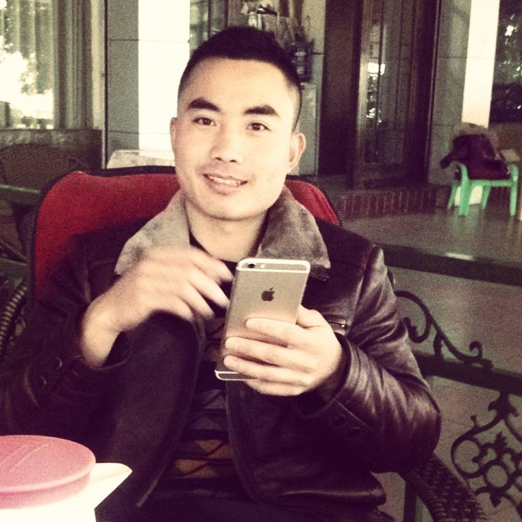 李阳阳.的照片