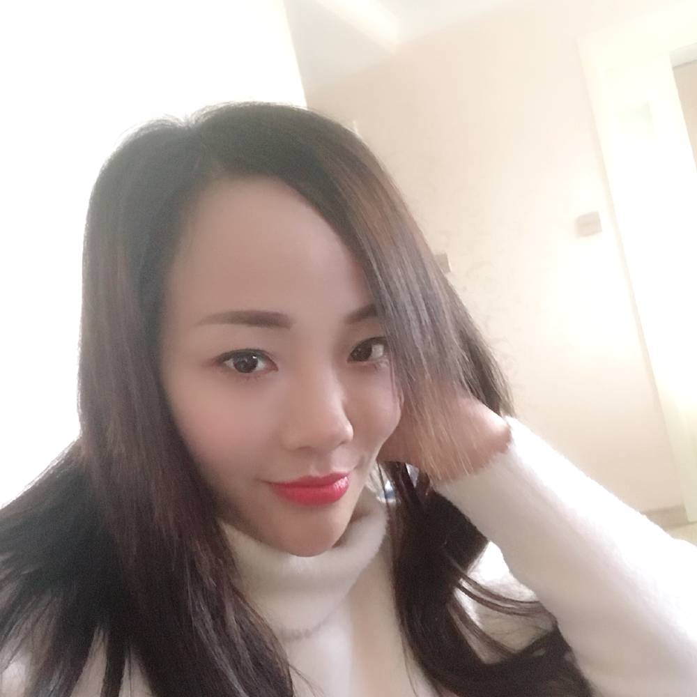 明媚黑裤的照片