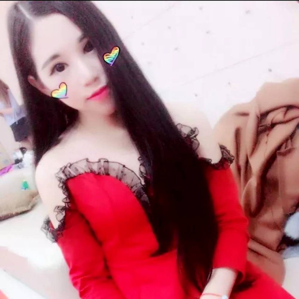 真真一笑的照片