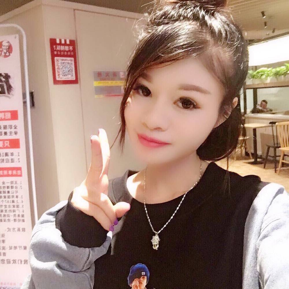 可爱的猪宝宝申请的照片