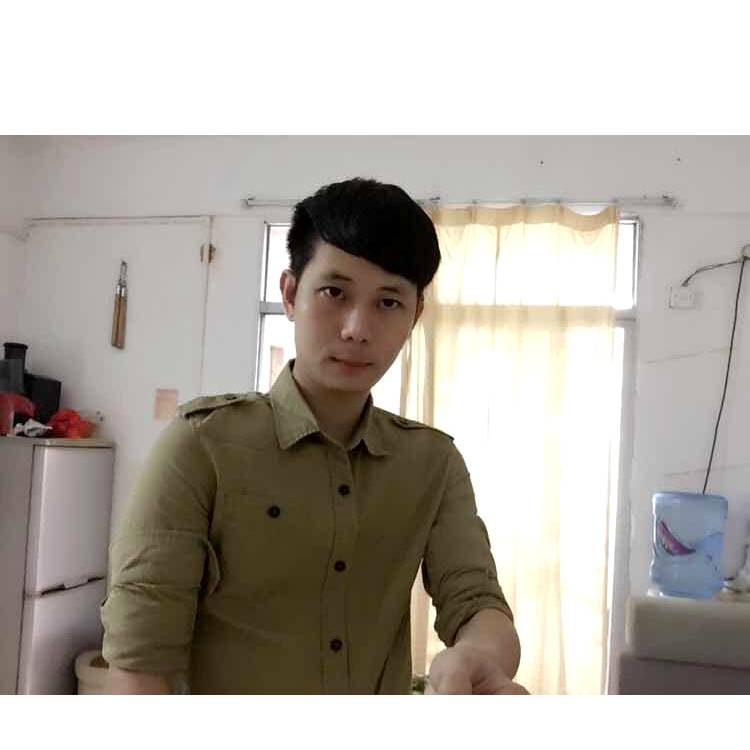 甜甜店员的照片