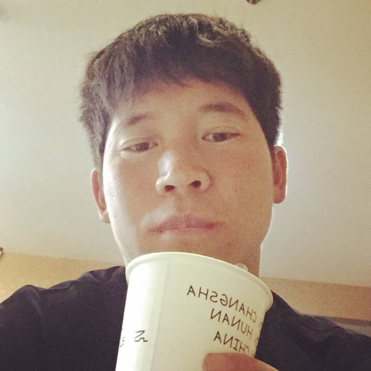 王凡忠的照片