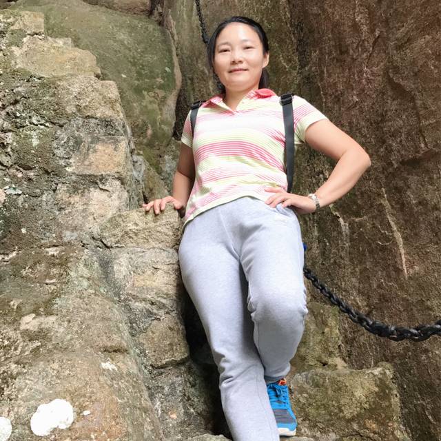 长泰女士的照片