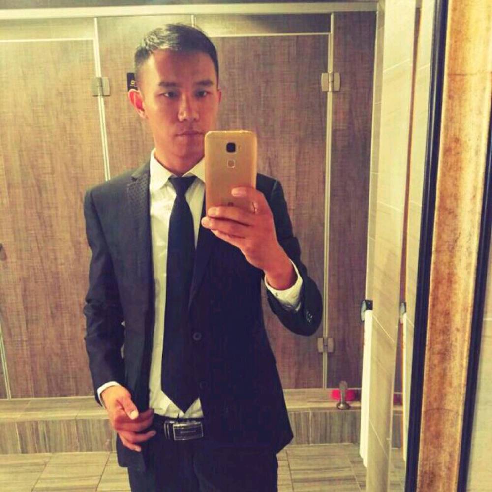 Allen，的照片