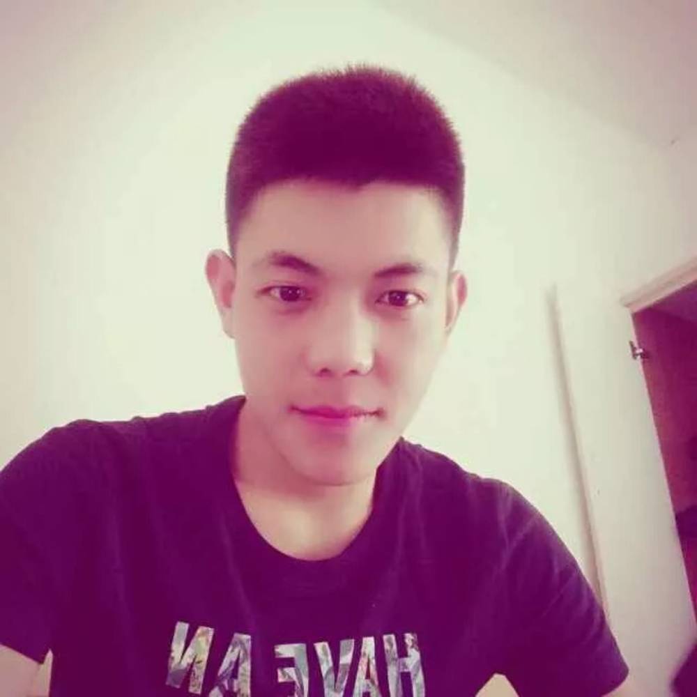 高高晨曦的照片