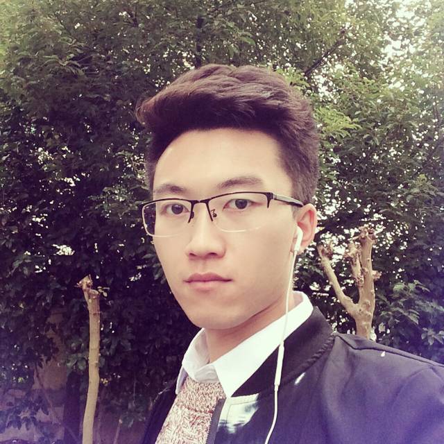烂漫花卷的照片