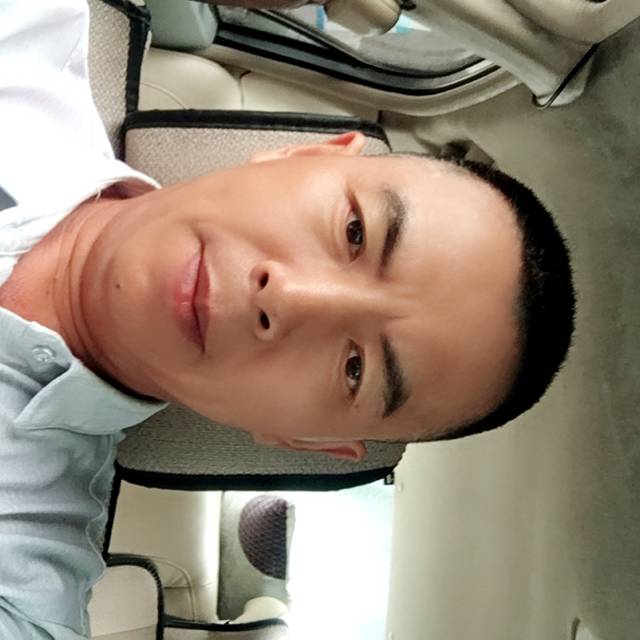 我们的霓裳的照片