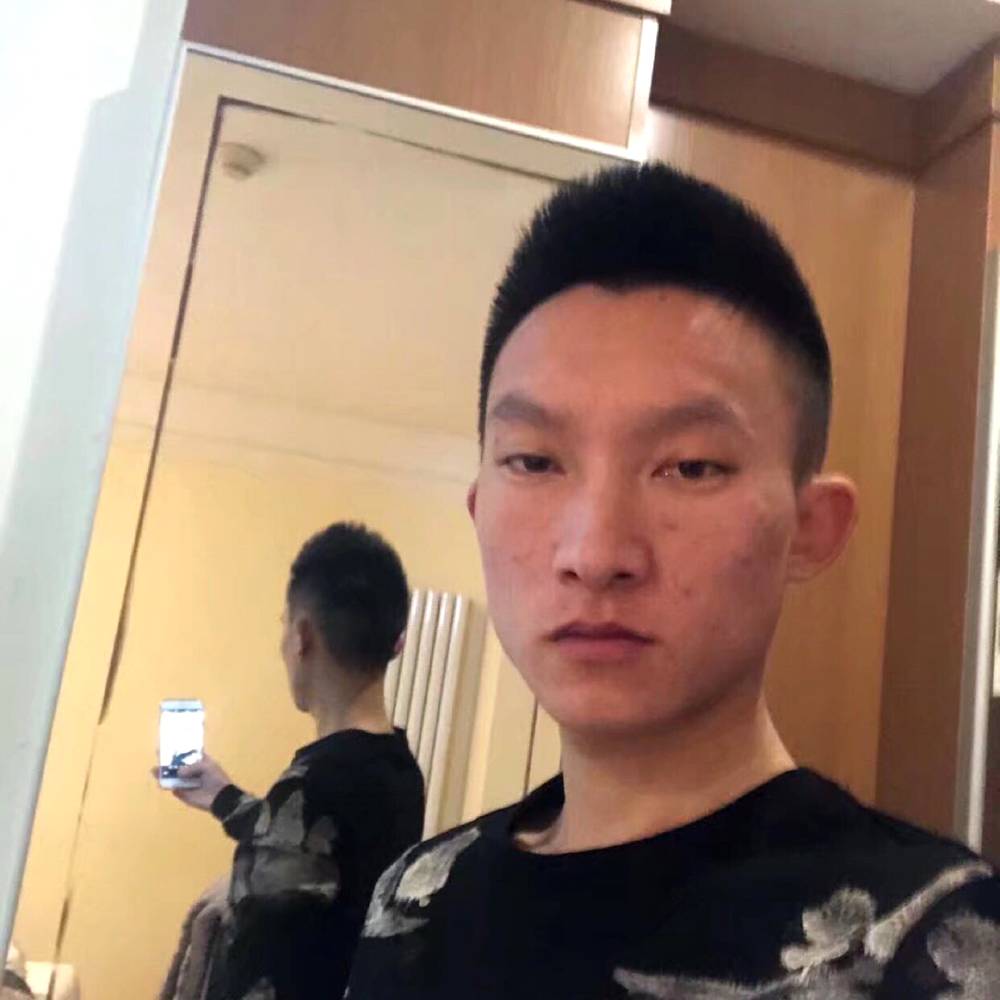 苗条路人的照片