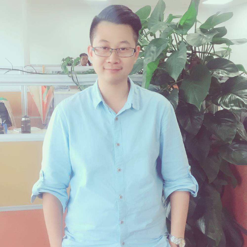鸡少的照片
