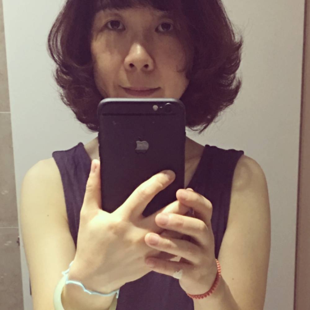 机灵百褶裙的照片