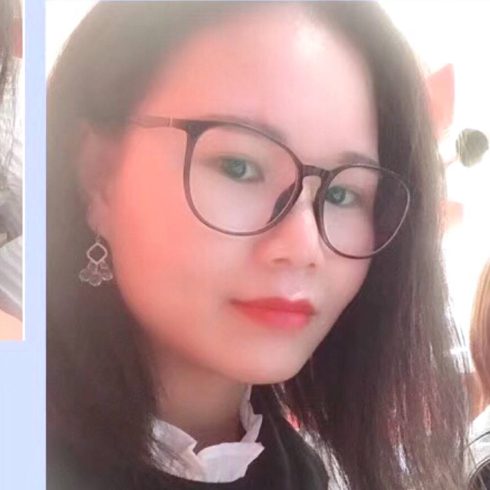 小芳姐姐的照片