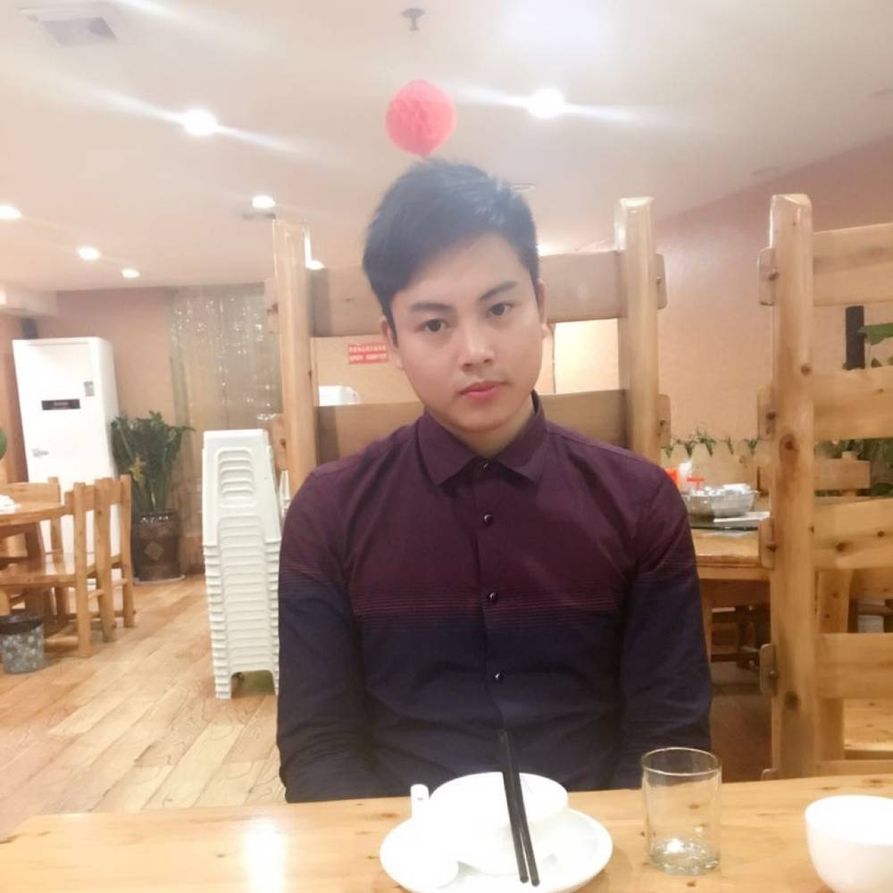 以为是帅哥