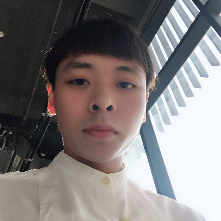 雲也潇潇的照片