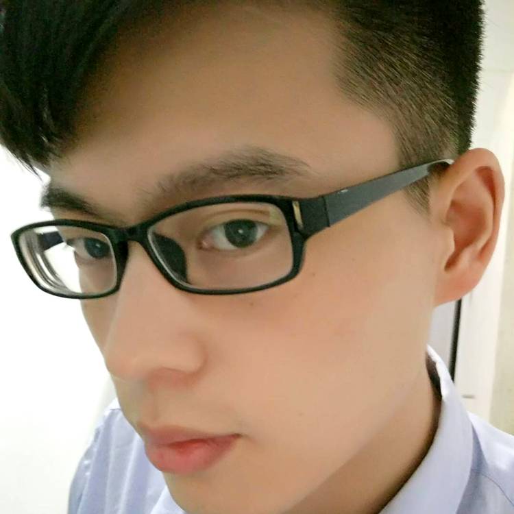 整齐青琯的照片