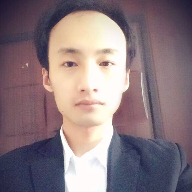 斯文洛尘的照片