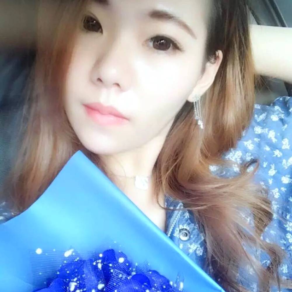 小鲍同学的照片