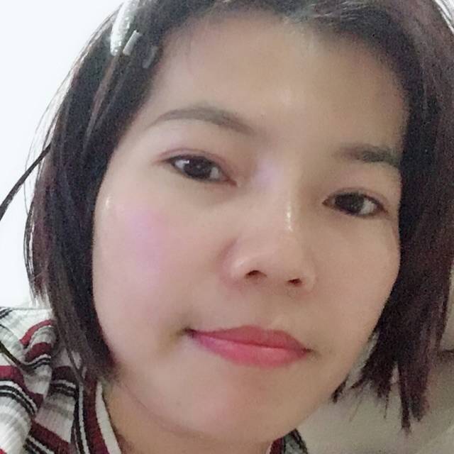 隐形砖头的照片