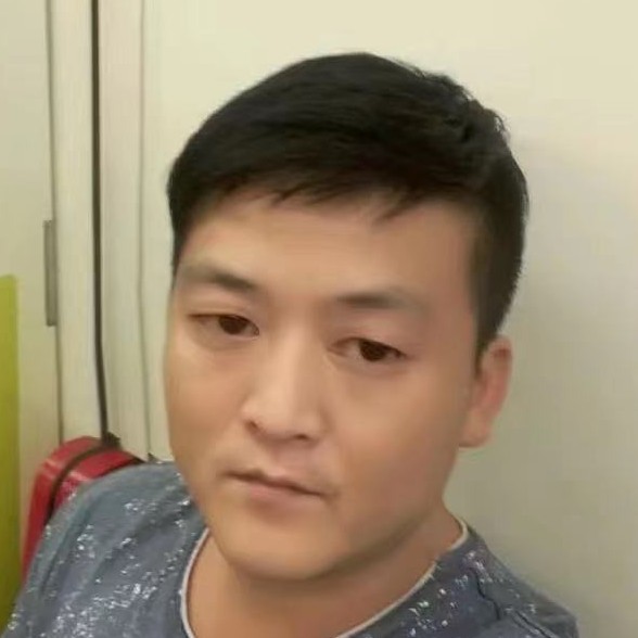 羽毛改变风中的照片