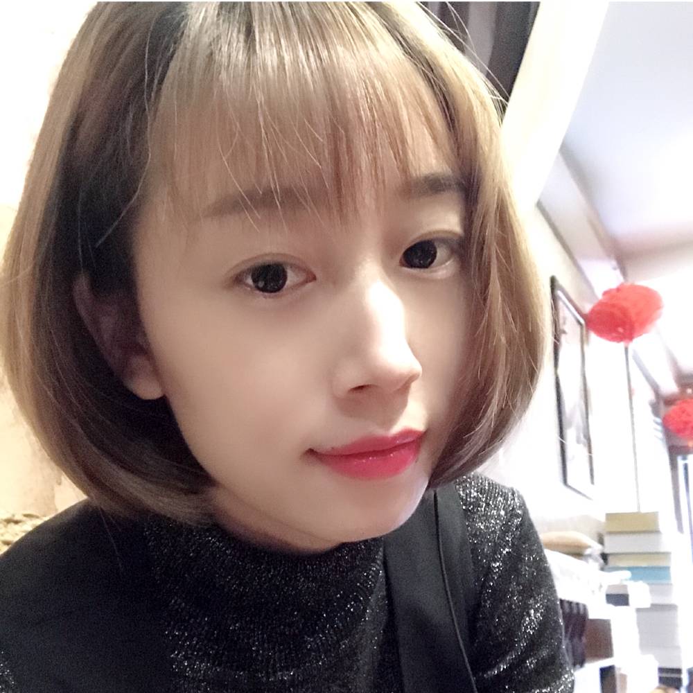 艾米的照片