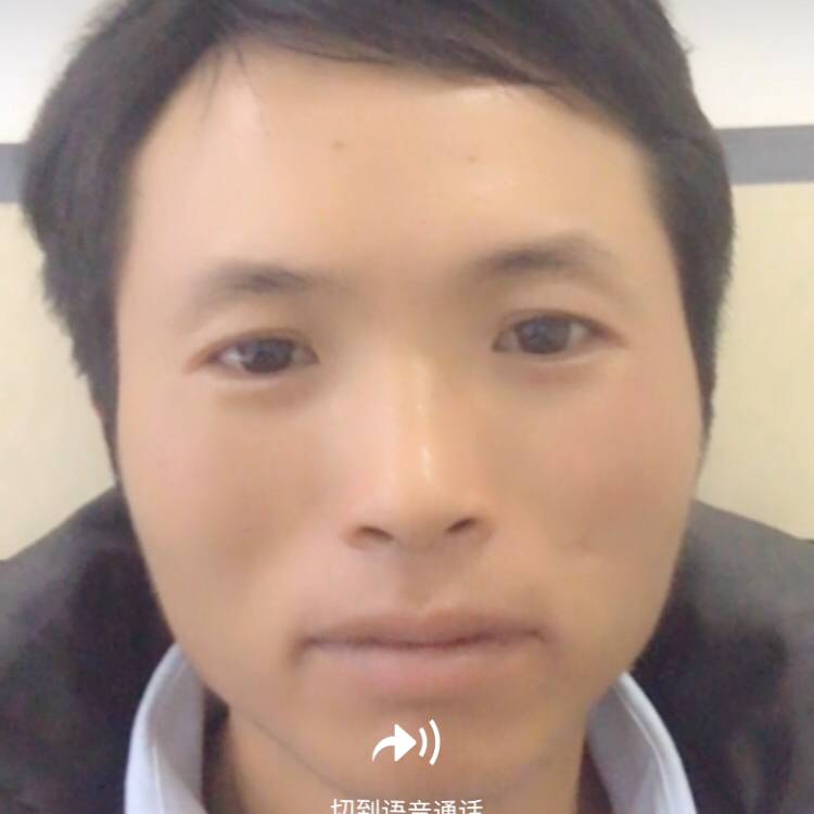 等待牵手一起走过的照片