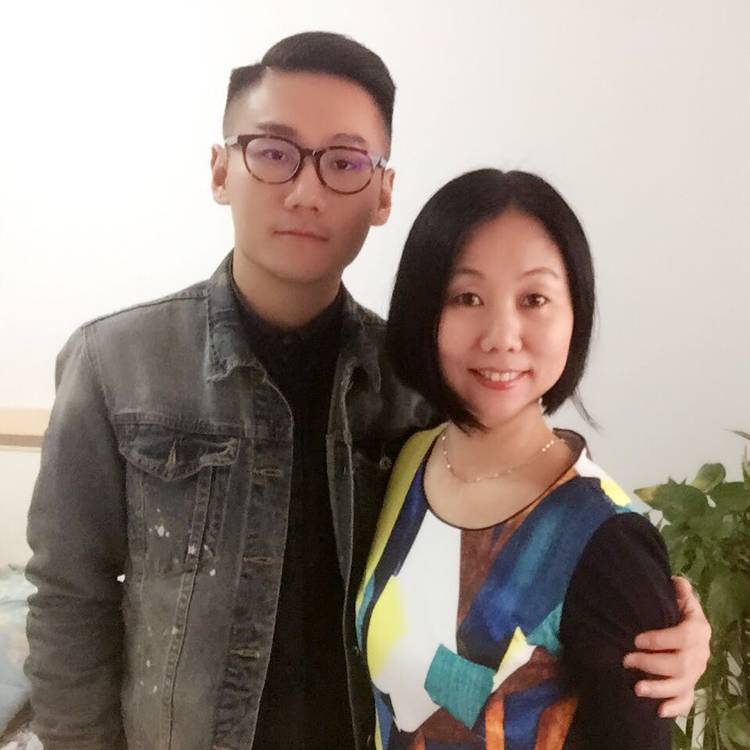 嗡哒的照片