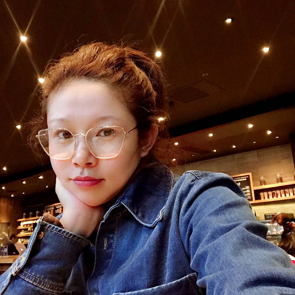 落寂飞机的照片