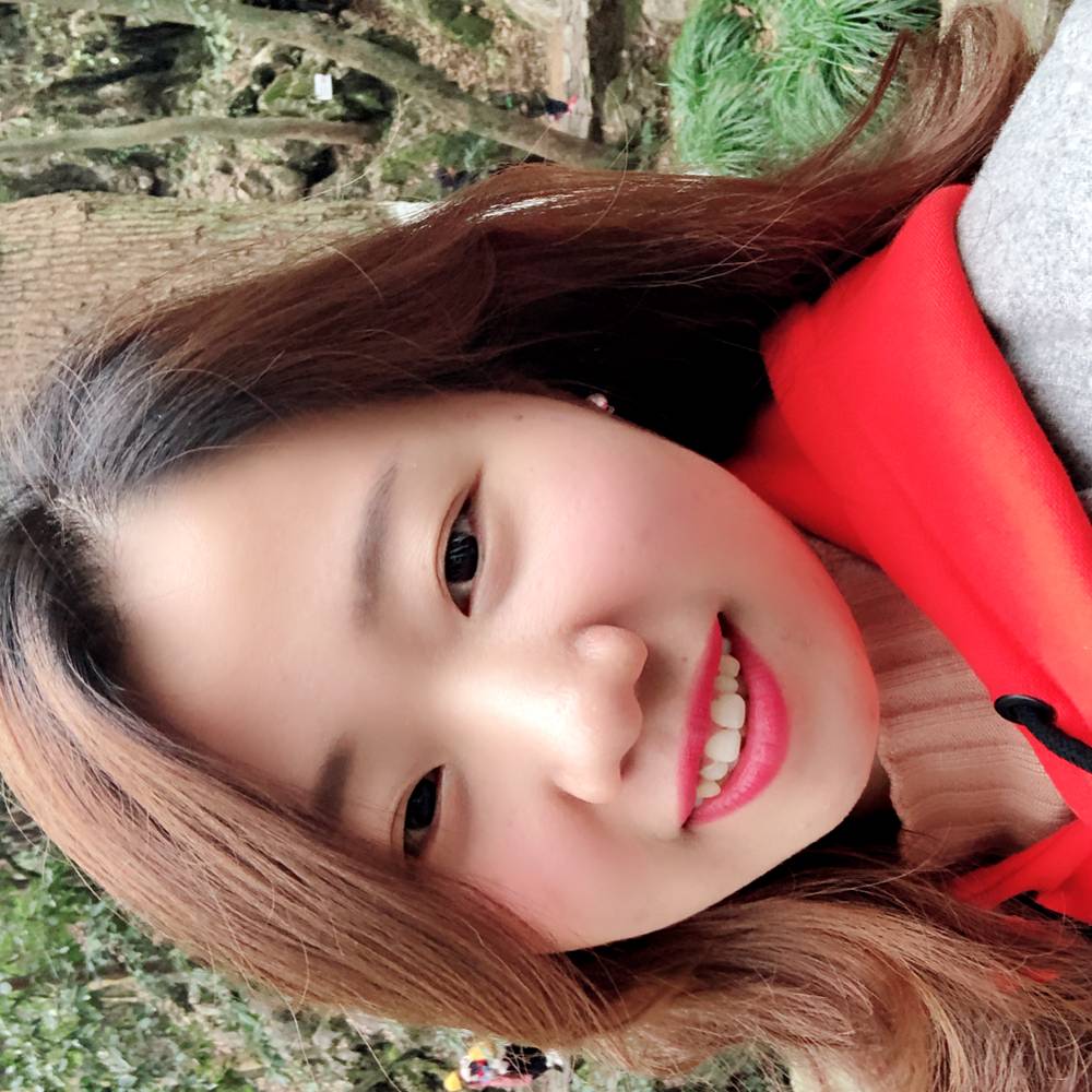 Chen小七哈哈的照片