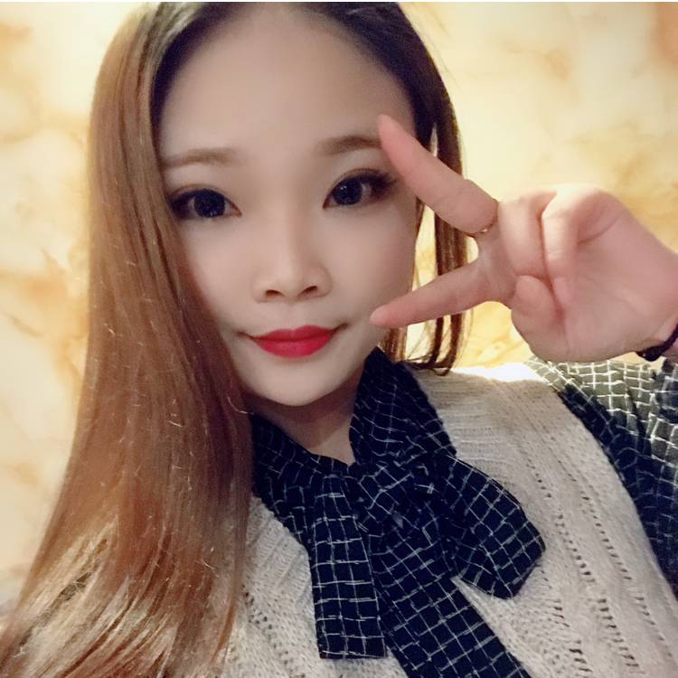 刘漂亮的照片