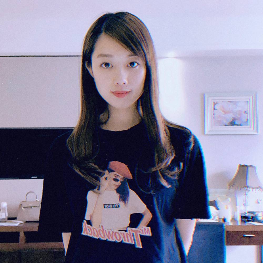 无奈小猫咪的照片