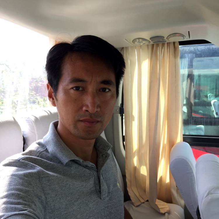 文静缱绻的照片