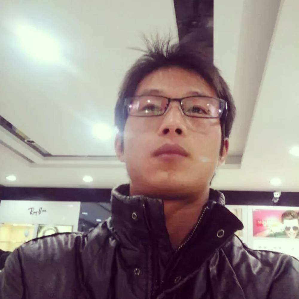安静棒球的照片