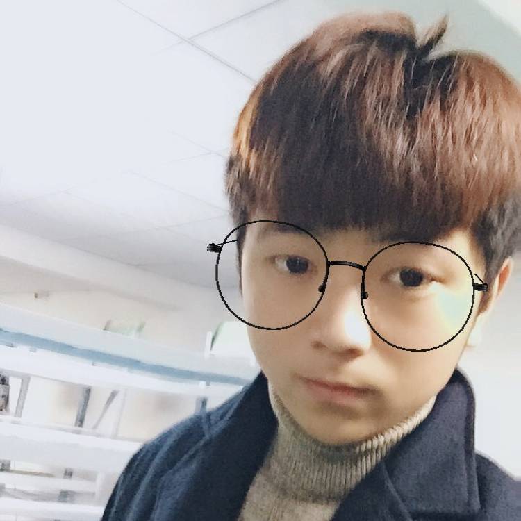 Akmme的照片