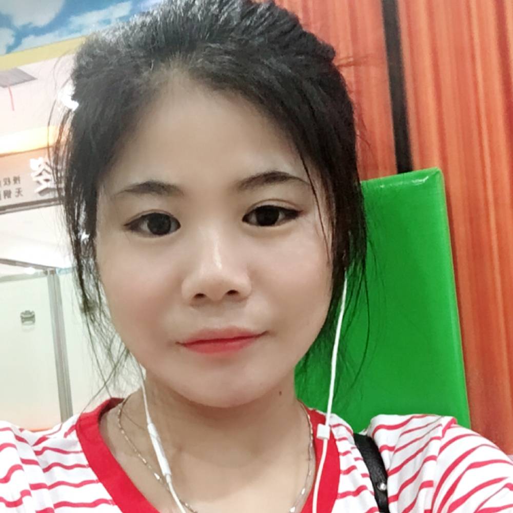 甜甜超短裙的照片