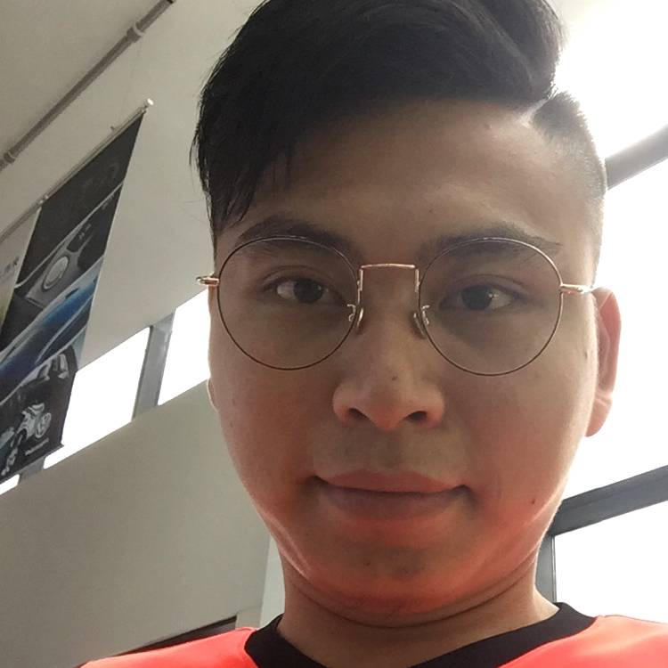 非凡伟的照片