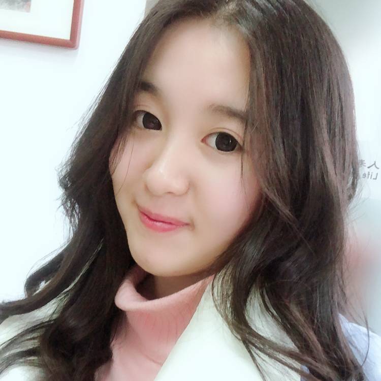 喵小姐呀的照片
