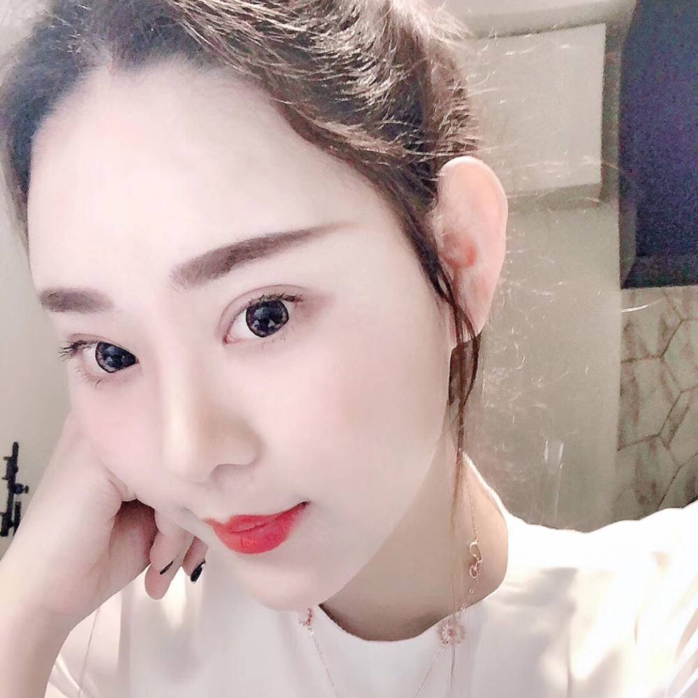 重要香氛的照片