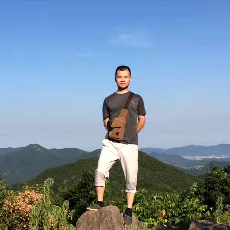 纯真热狗的照片