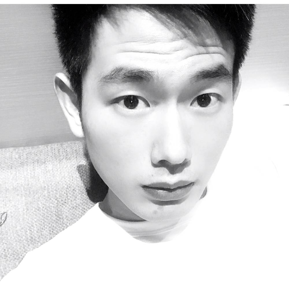 儒雅长颈鹿的照片