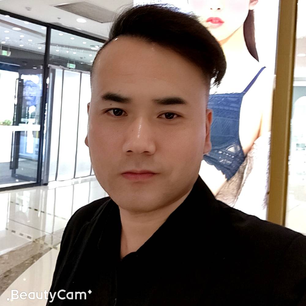 现代宝马的照片