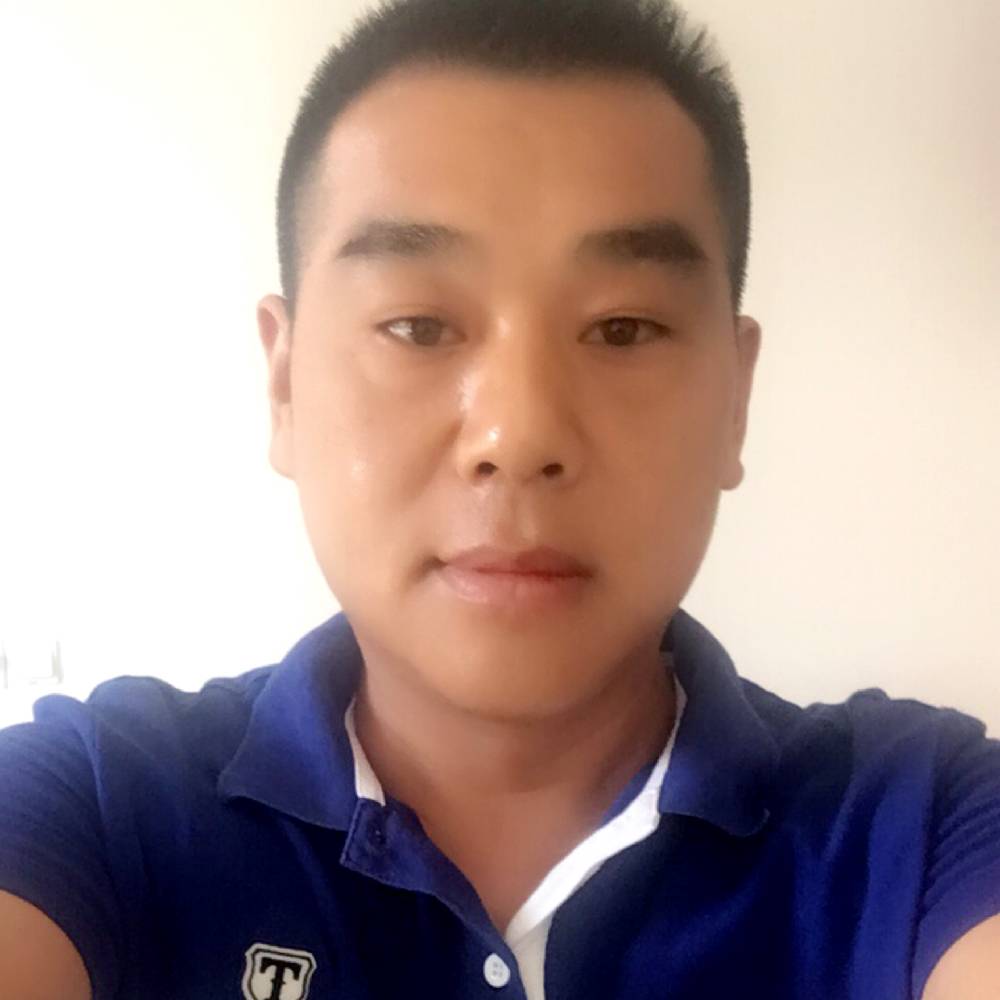 粗暴汉堡的照片