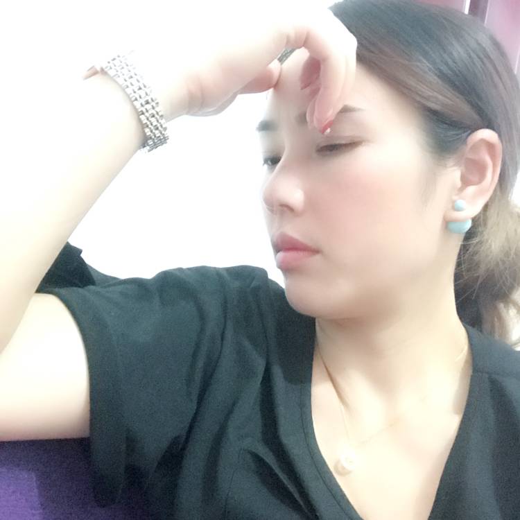 风趣短靴的照片