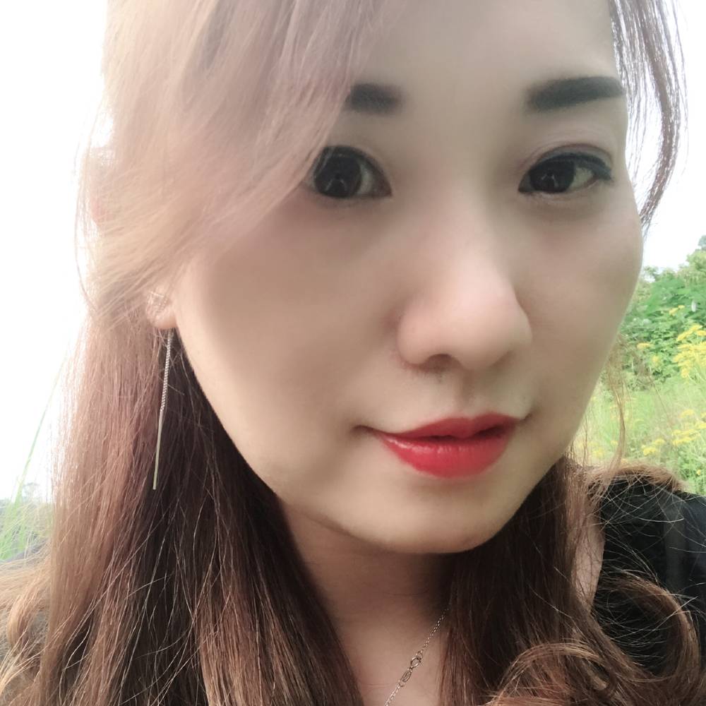 醉熏康乃馨的照片