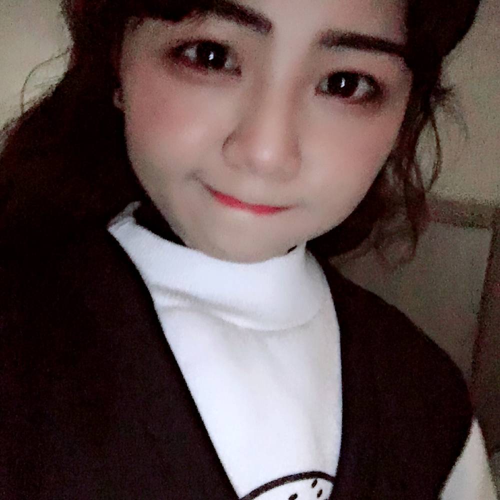 小矮妹的照片
