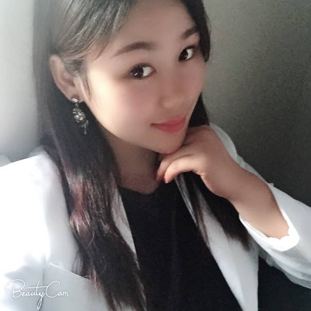 矫情Lina的照片