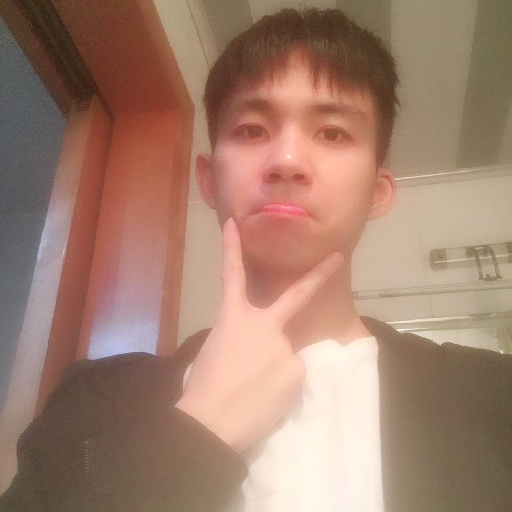 暖心男孩的照片