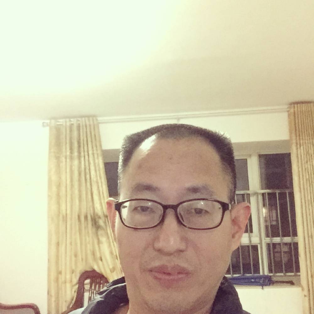 咖啡色烟雨的照片