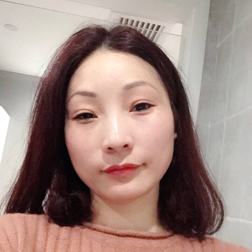 机灵红酒的照片