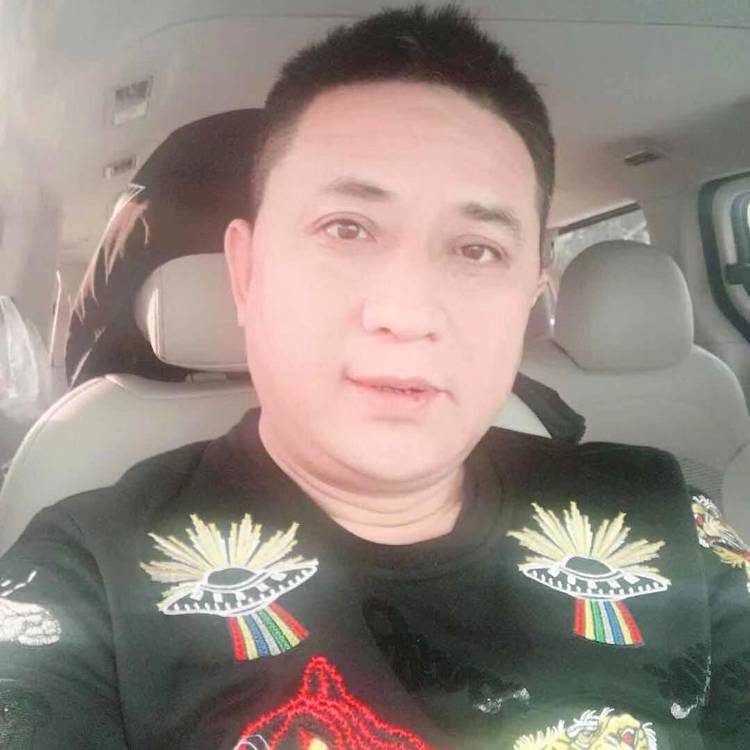 忐忑硬币的照片