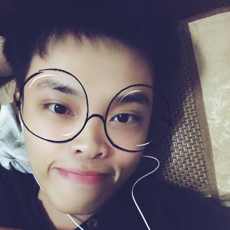 陈安笙的照片