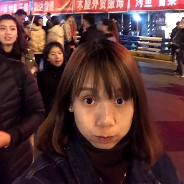 猫猫巴巴拉的照片